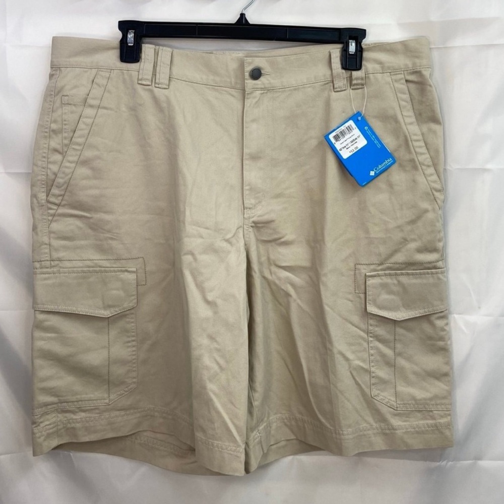 Columbia Men's Cargo Shorts - Tan